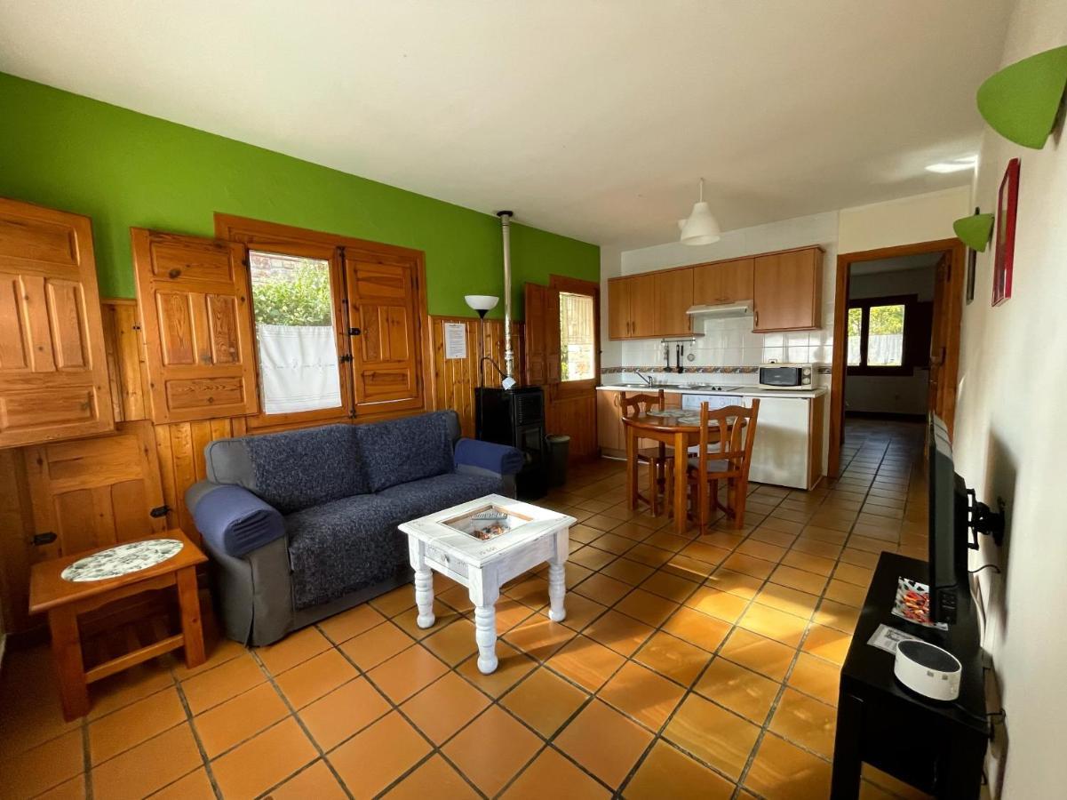 El Hayuco De Montejo Apartman Montejo de la Sierra Kültér fotó